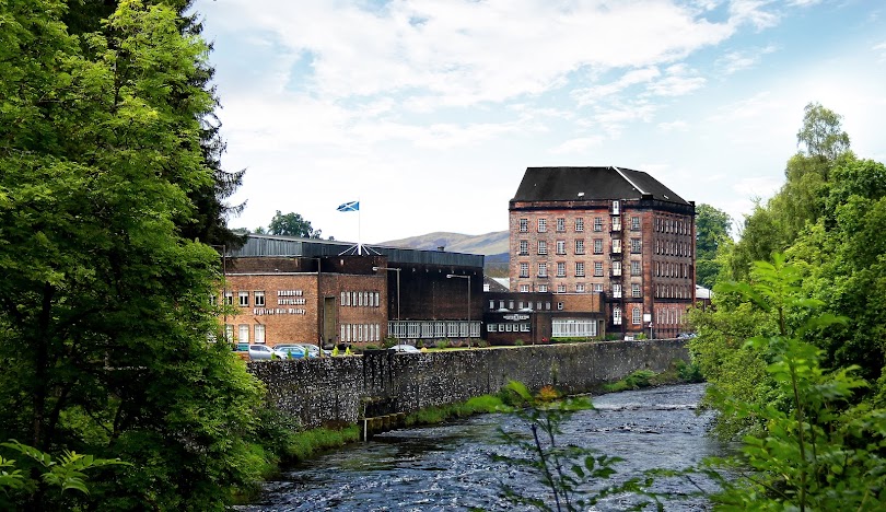 汀斯頓 Deanston 威士忌 - 高地河畔的純淨佳釀